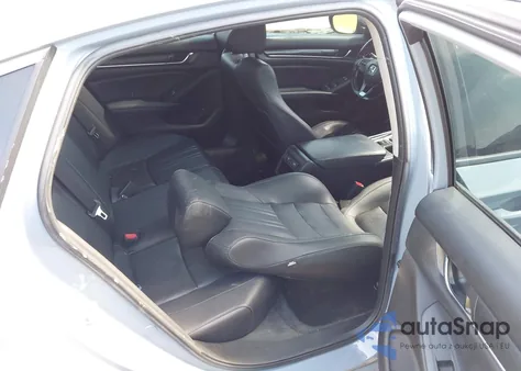 2021 Honda Accord Sport Special Edition z USA, uszkodzony, nr VIN 1HGCV1F4XMA040425